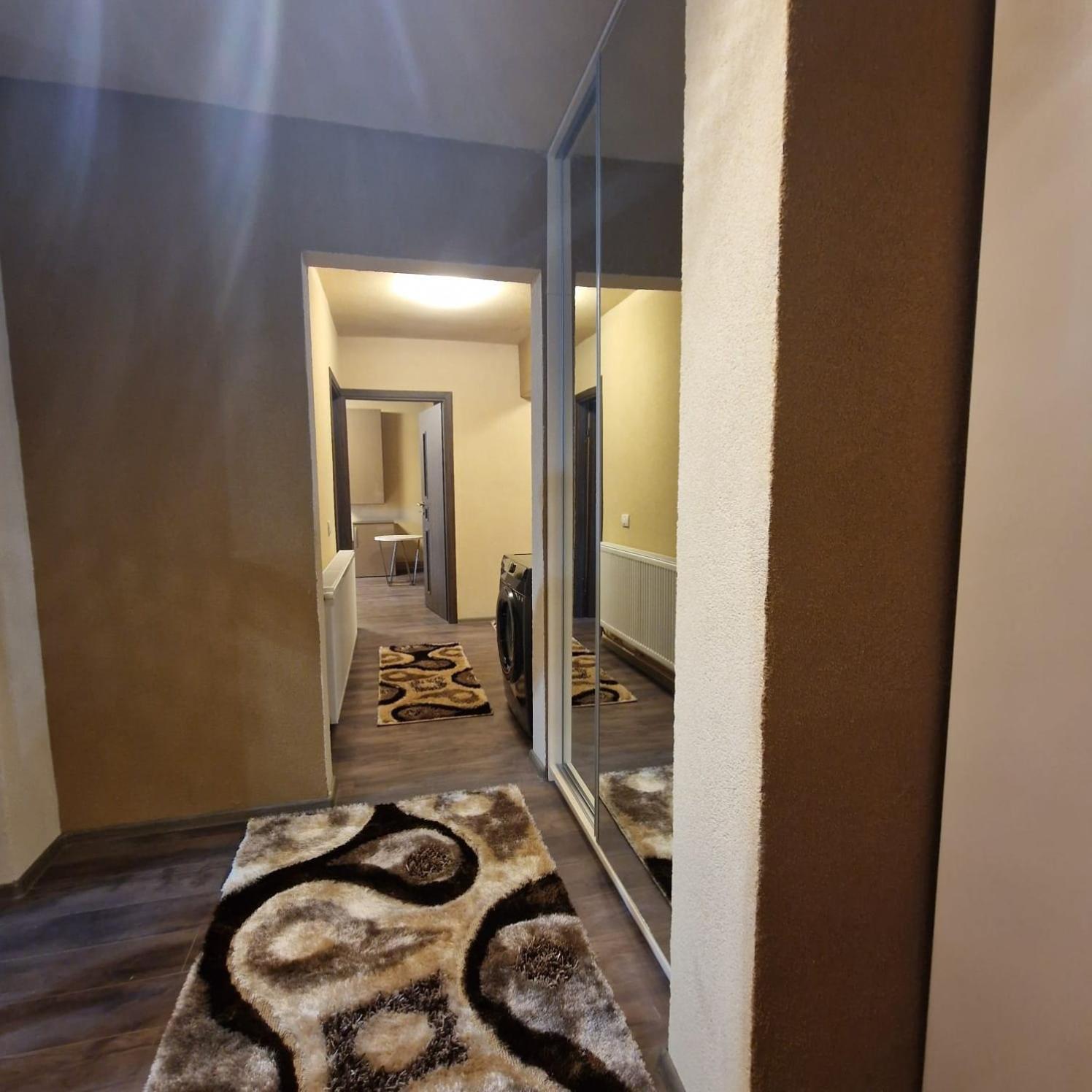Apartament Iulius 4 Curtea de Argeş Екстериор снимка